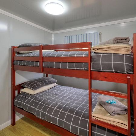White Cliffs Self Contained Cabin Accommodation Esterno foto