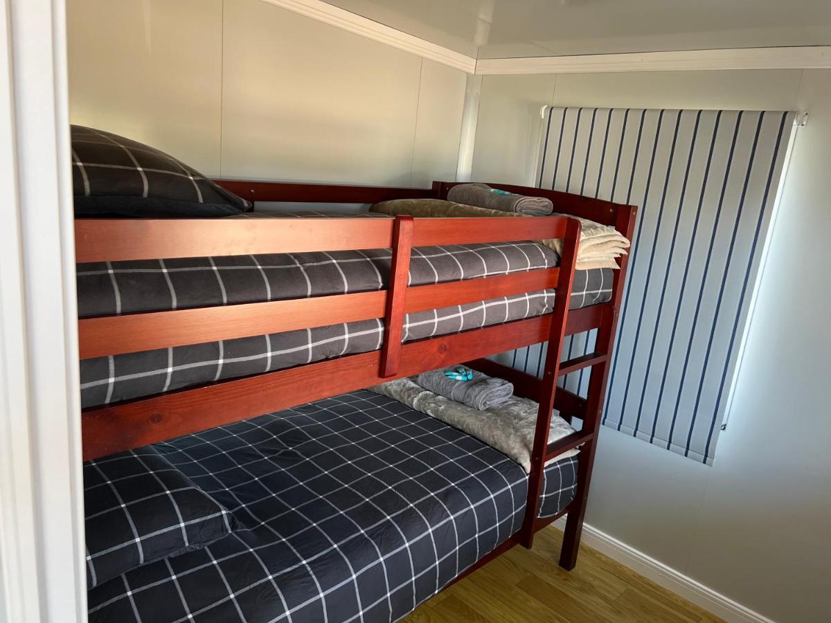 White Cliffs Self Contained Cabin Accommodation Esterno foto