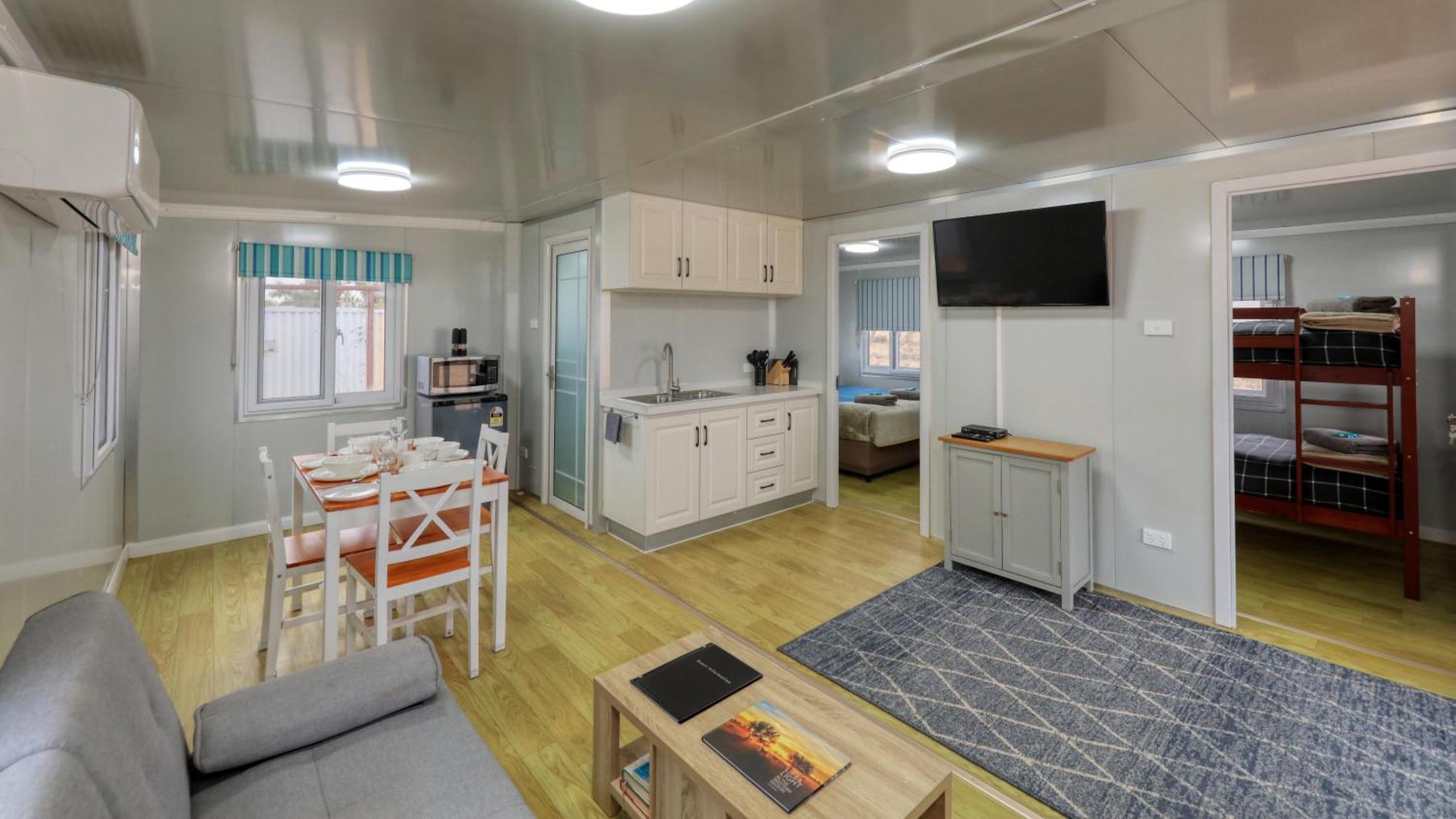White Cliffs Self Contained Cabin Accommodation Esterno foto